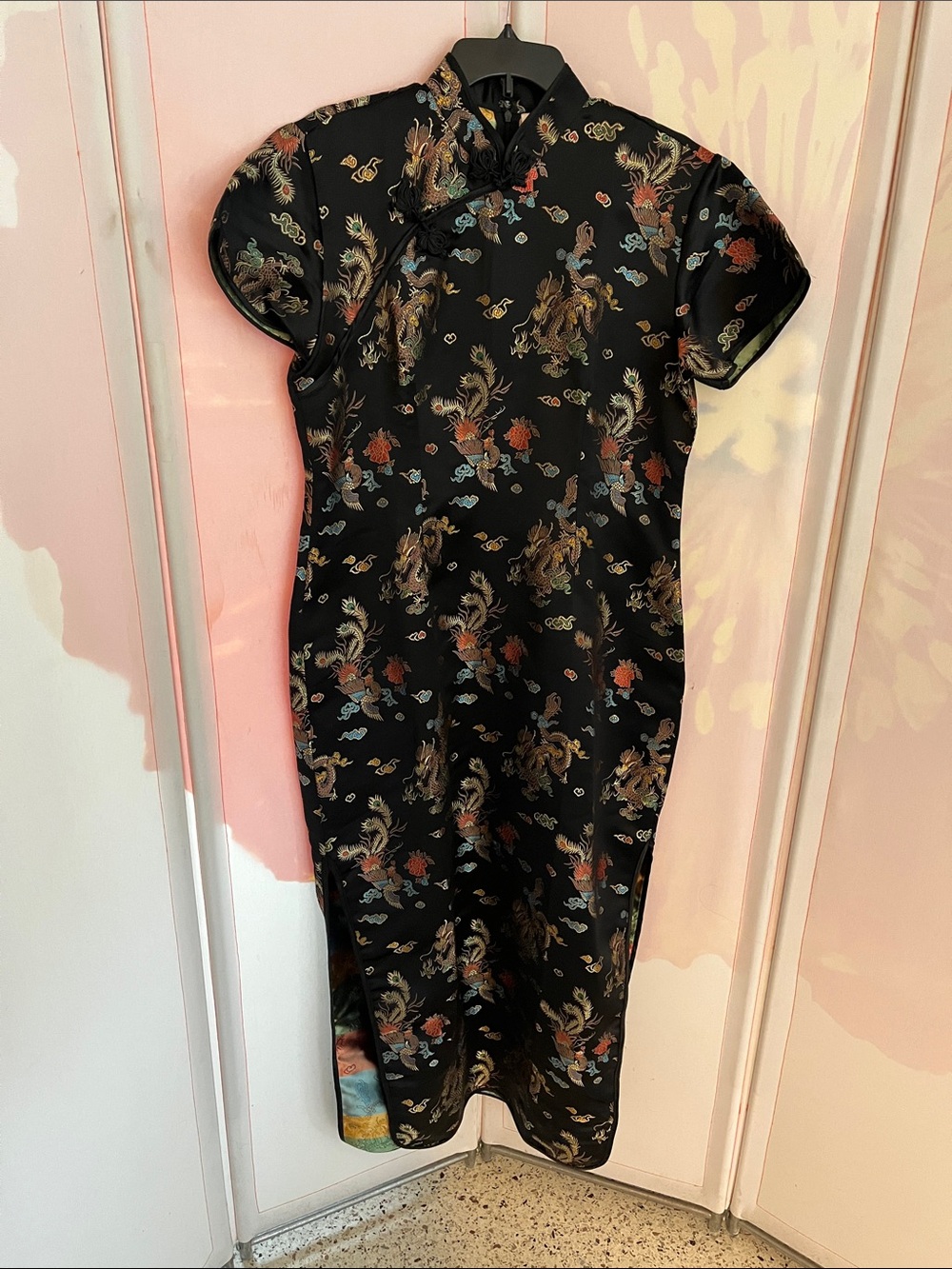 Black Floral Embroidered Cheongsam Midi Dress